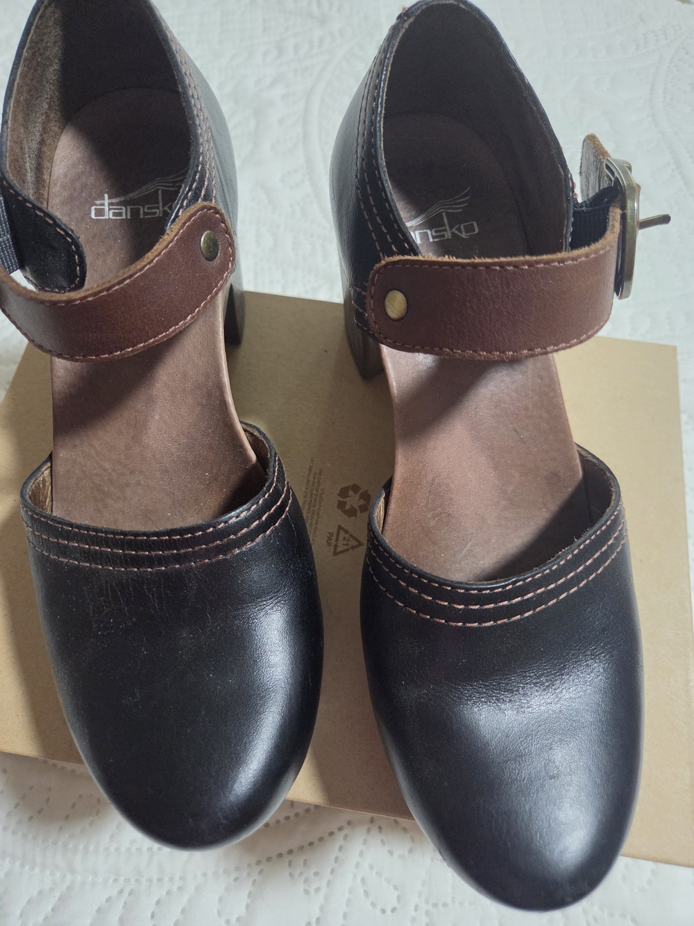 Dansko Black Leather Mary Jane Heels with Brown Strap